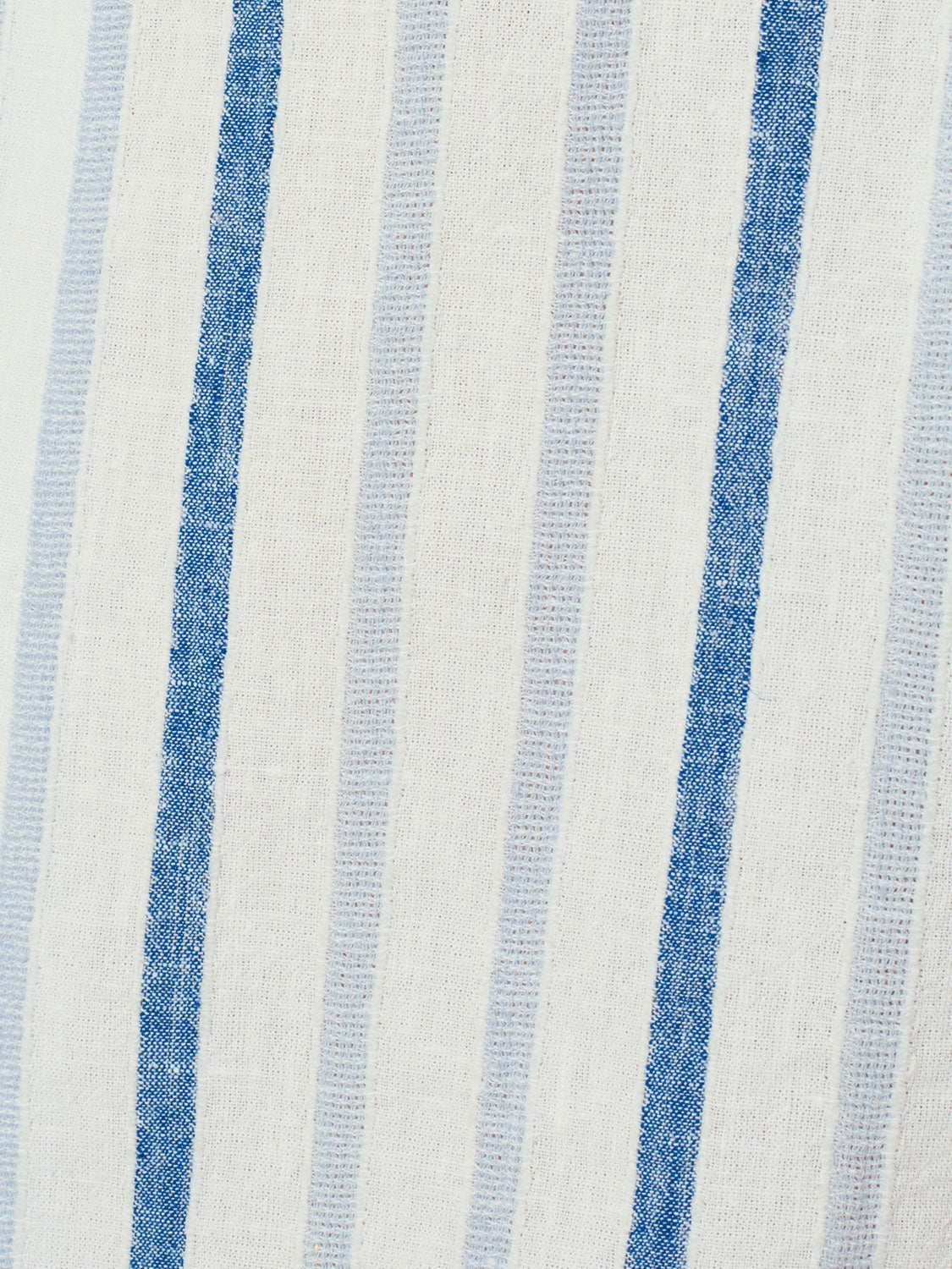 Kurzärmeliges Hemd mit Resortkragen und 3 neutralen Streifen | Weiß