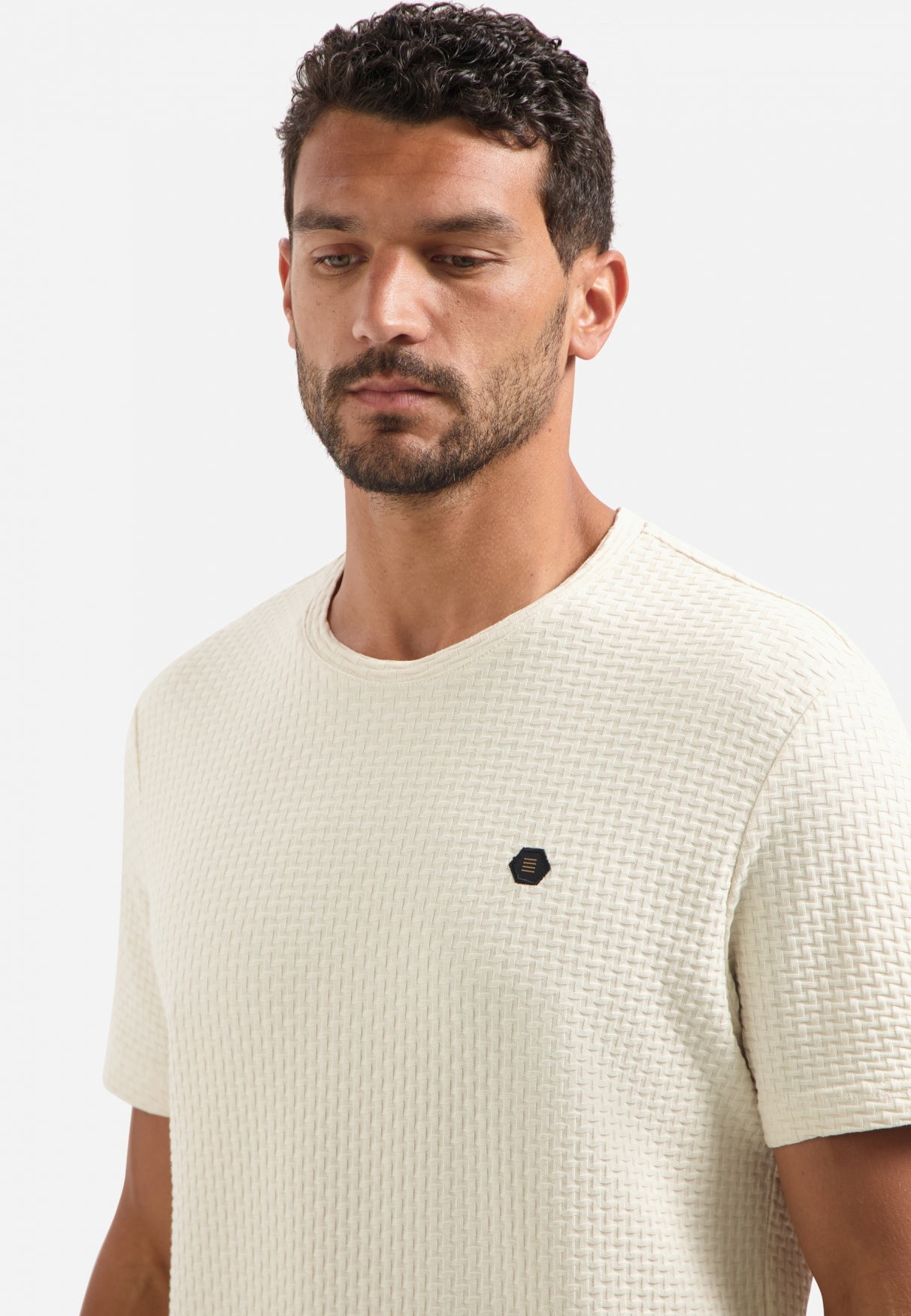 Structured T-shirt | Kit