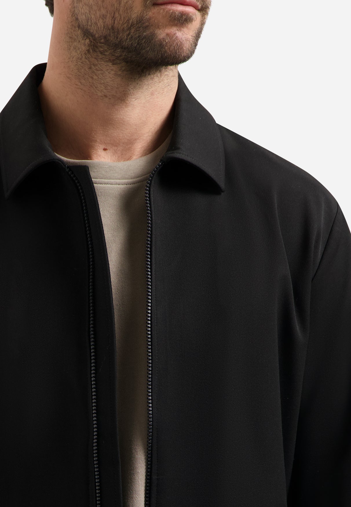 Leichte Zip-Jacke | Black