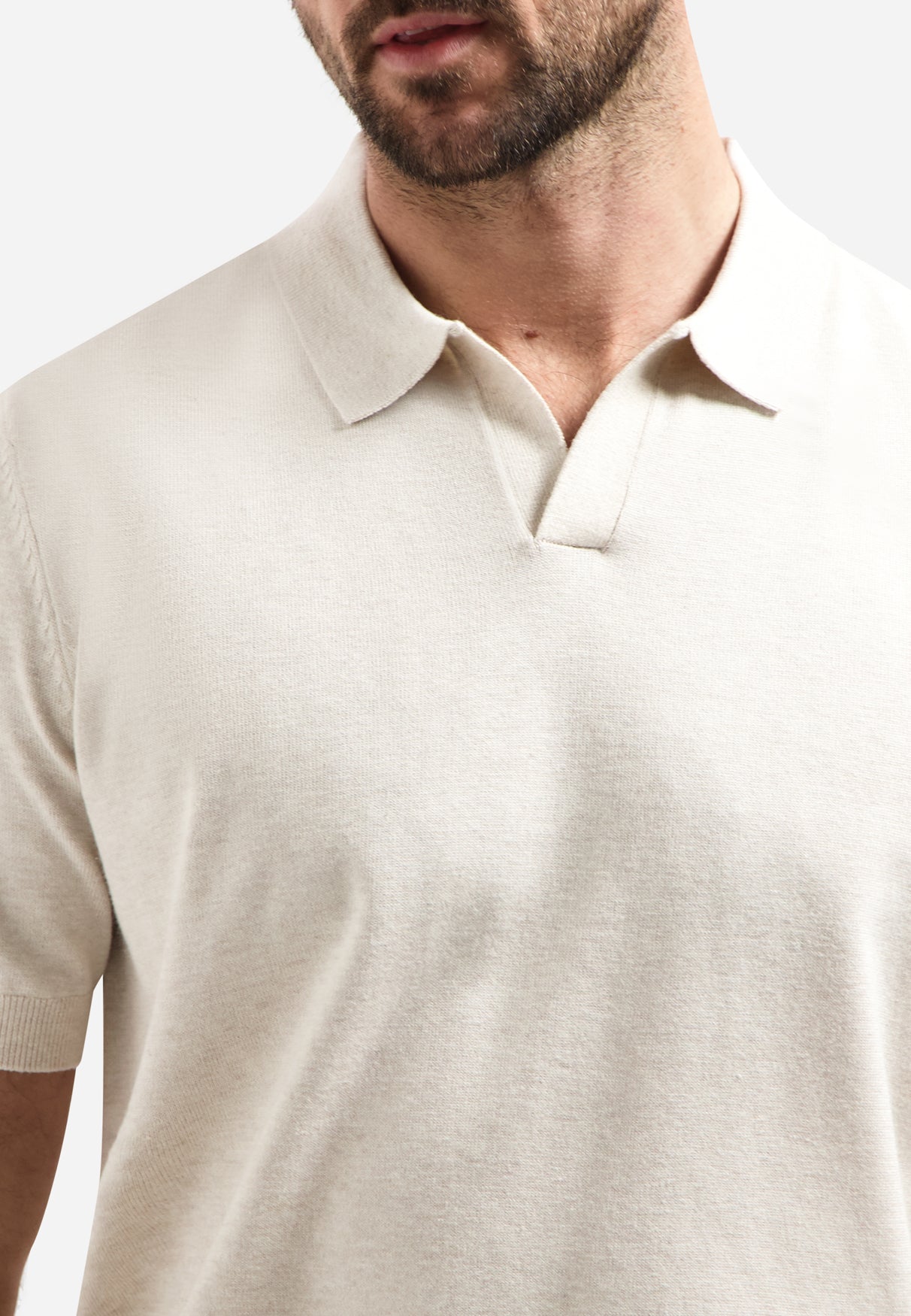 Poloshirt aus Strick mit V-Ausschnitt | Kit Melange