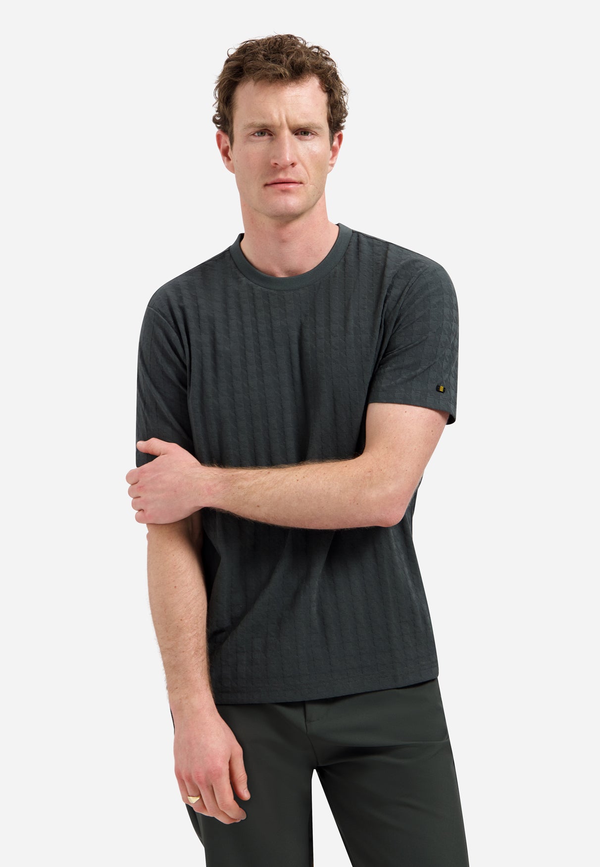 Einfarbiges T-Shirt mit Relief-Textur | Dark steel