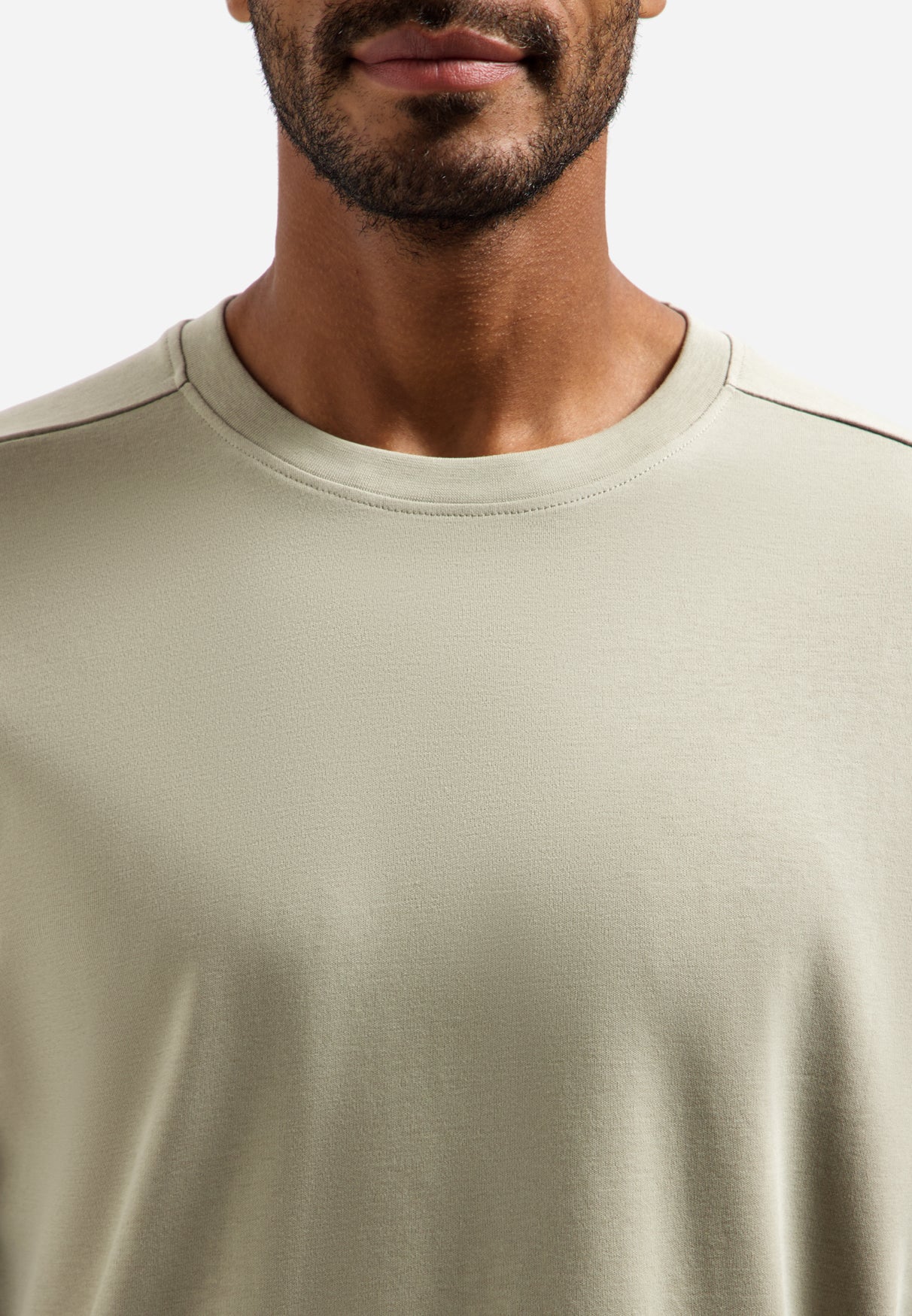 Interlock T-shirt with round neck | Taupe