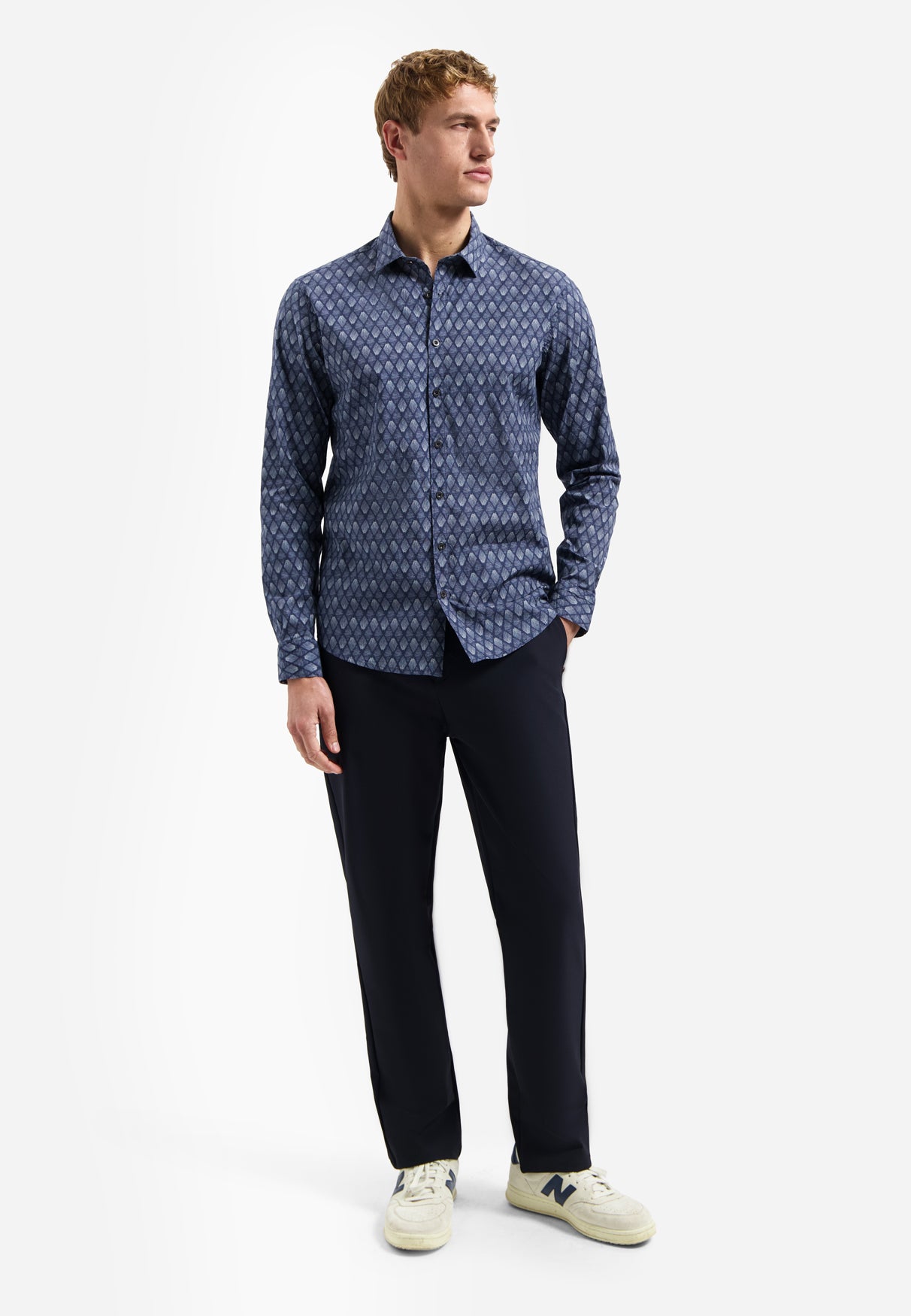 Stretchhemd mit Allover-Print. | Night