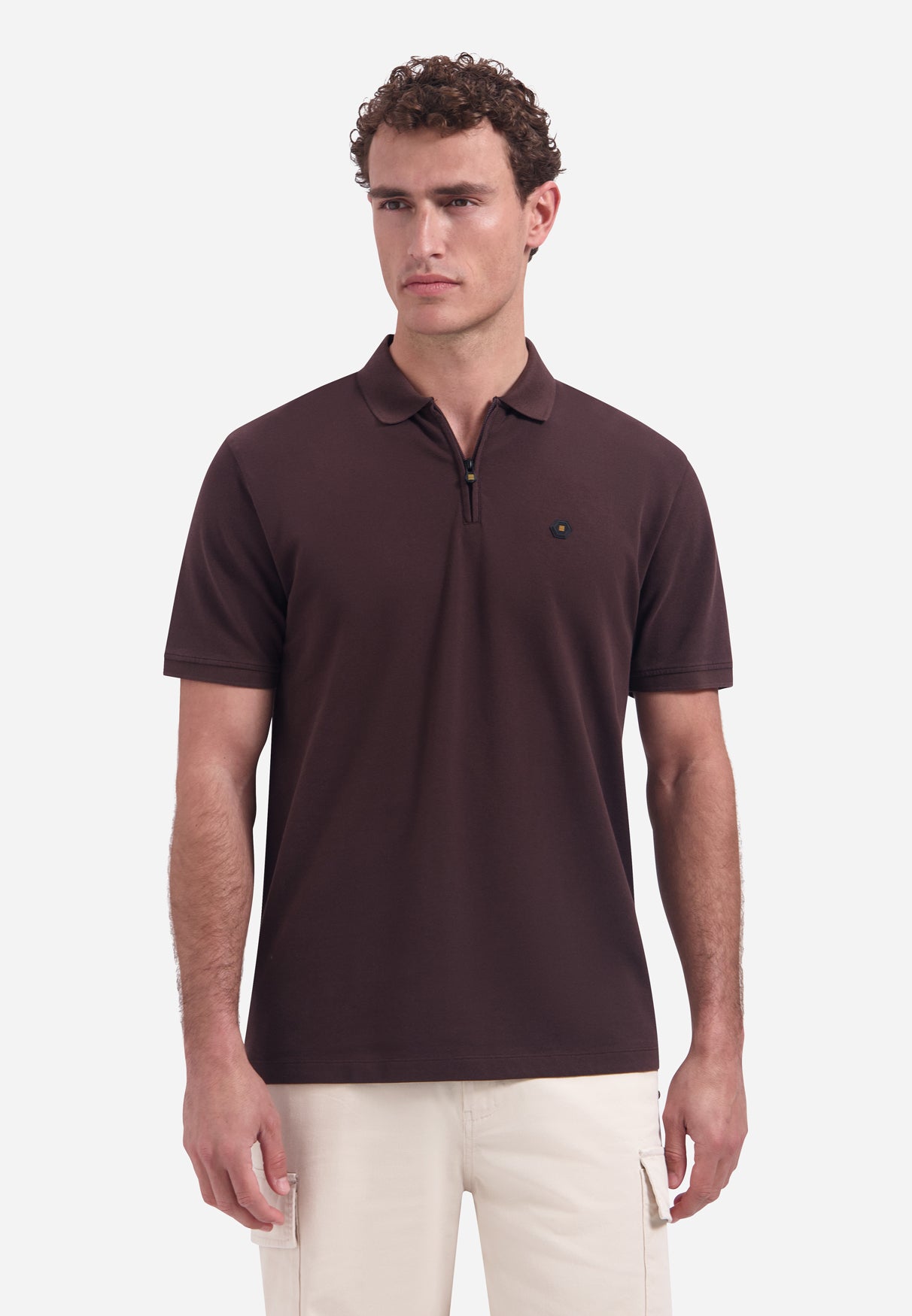 Polohemd mit halbem Reißverschluss und kurzen Ärmeln | Dark Brown