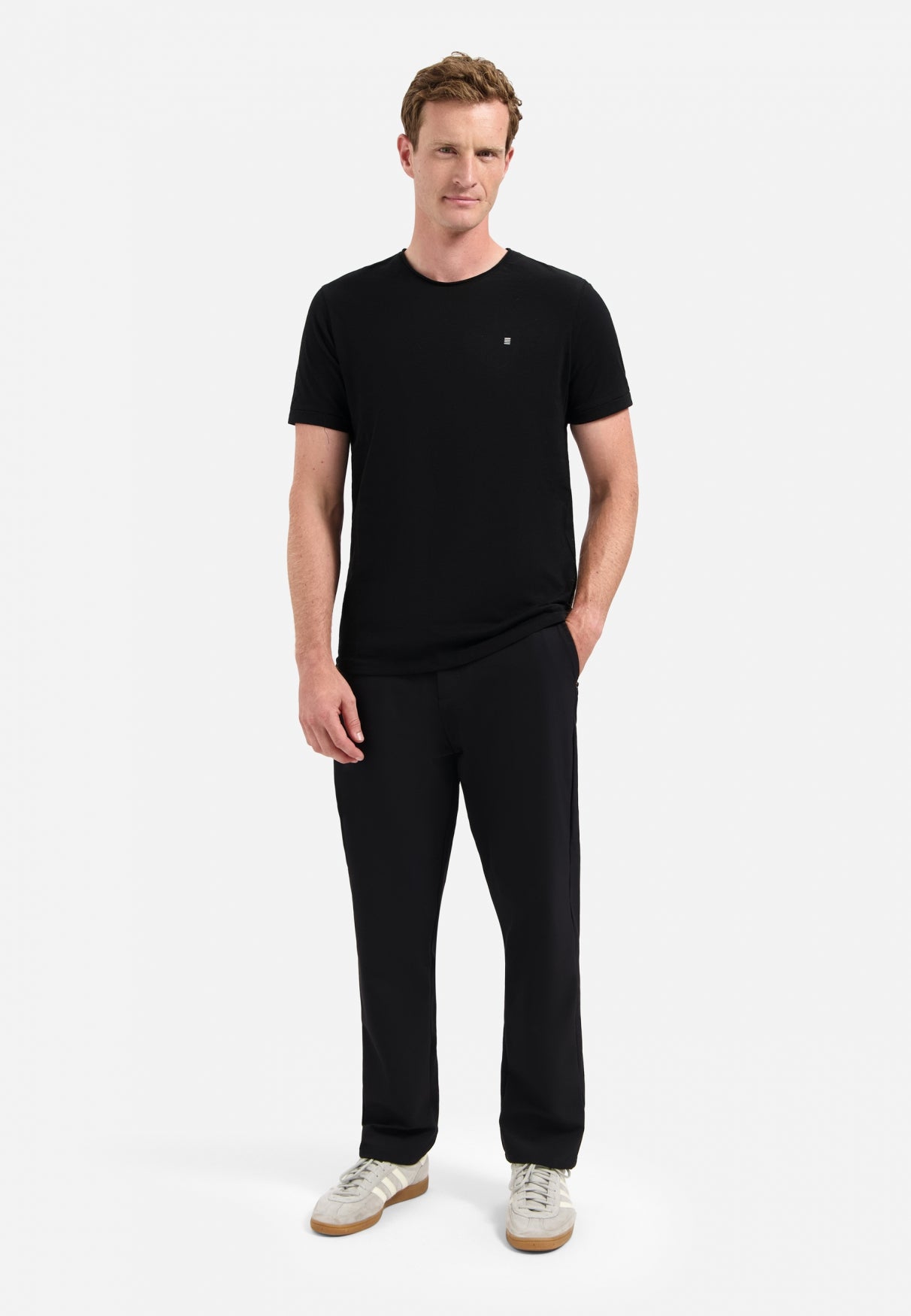 Zeitlose Basics T-Shirt mit Rundhalsausschnitt | Black