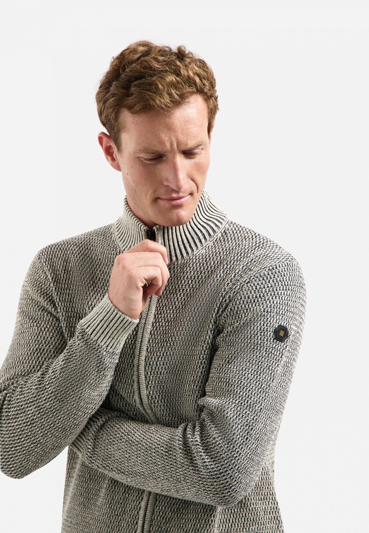 Strickjacke in schwerer Melange-Optik | Stone