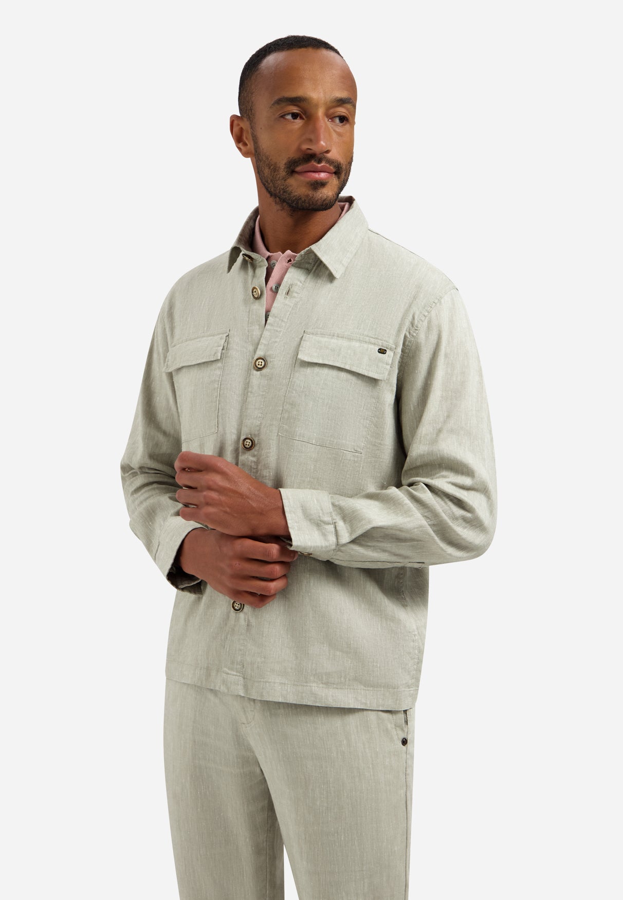 Zweifarbiges Leinen-Overshirt. | Taupe