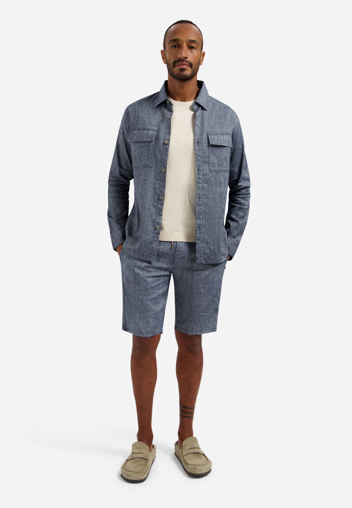 Zweifarbiges Leinen-Overshirt. | Night