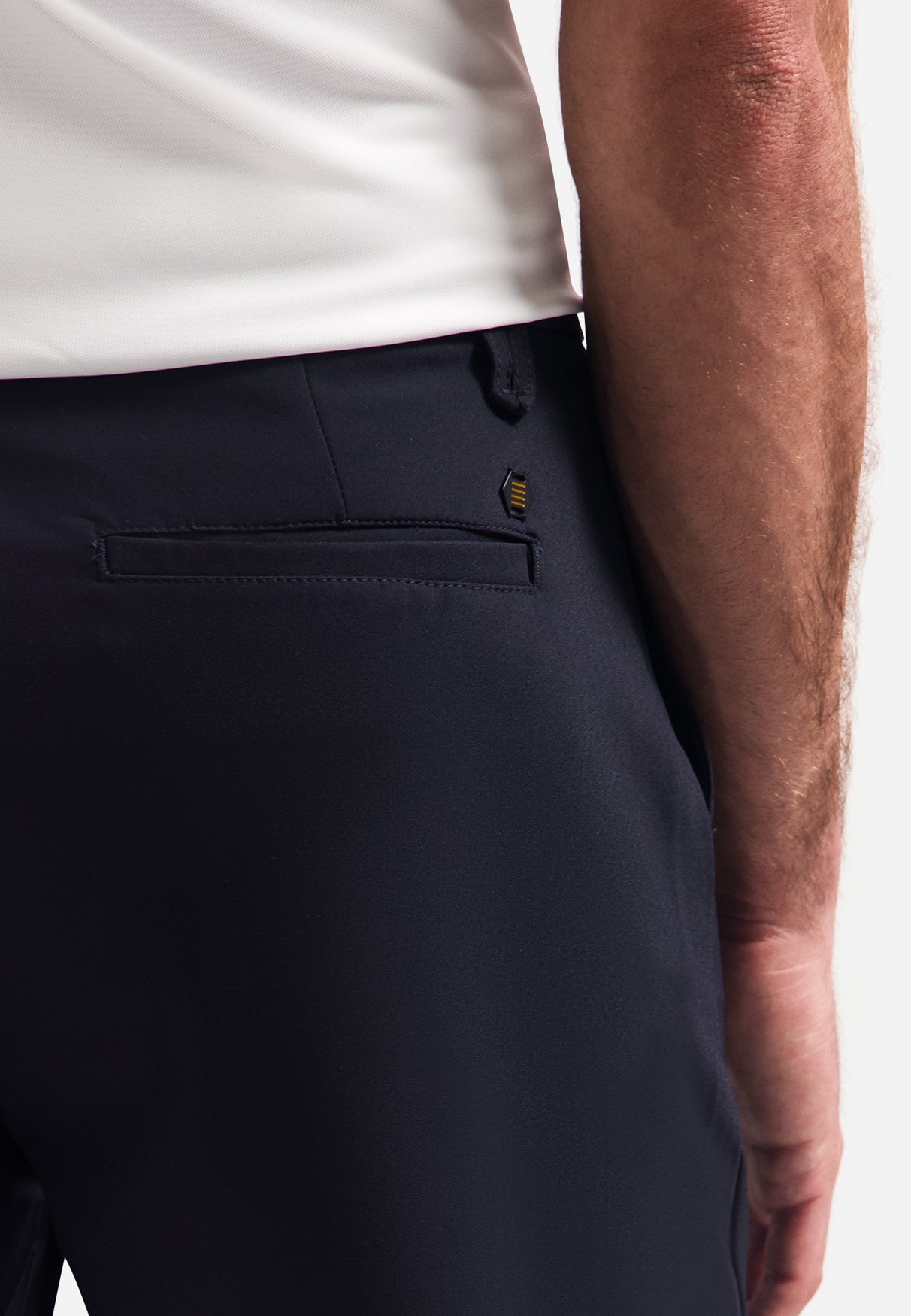 Sedoc-Chinoshorts | Night