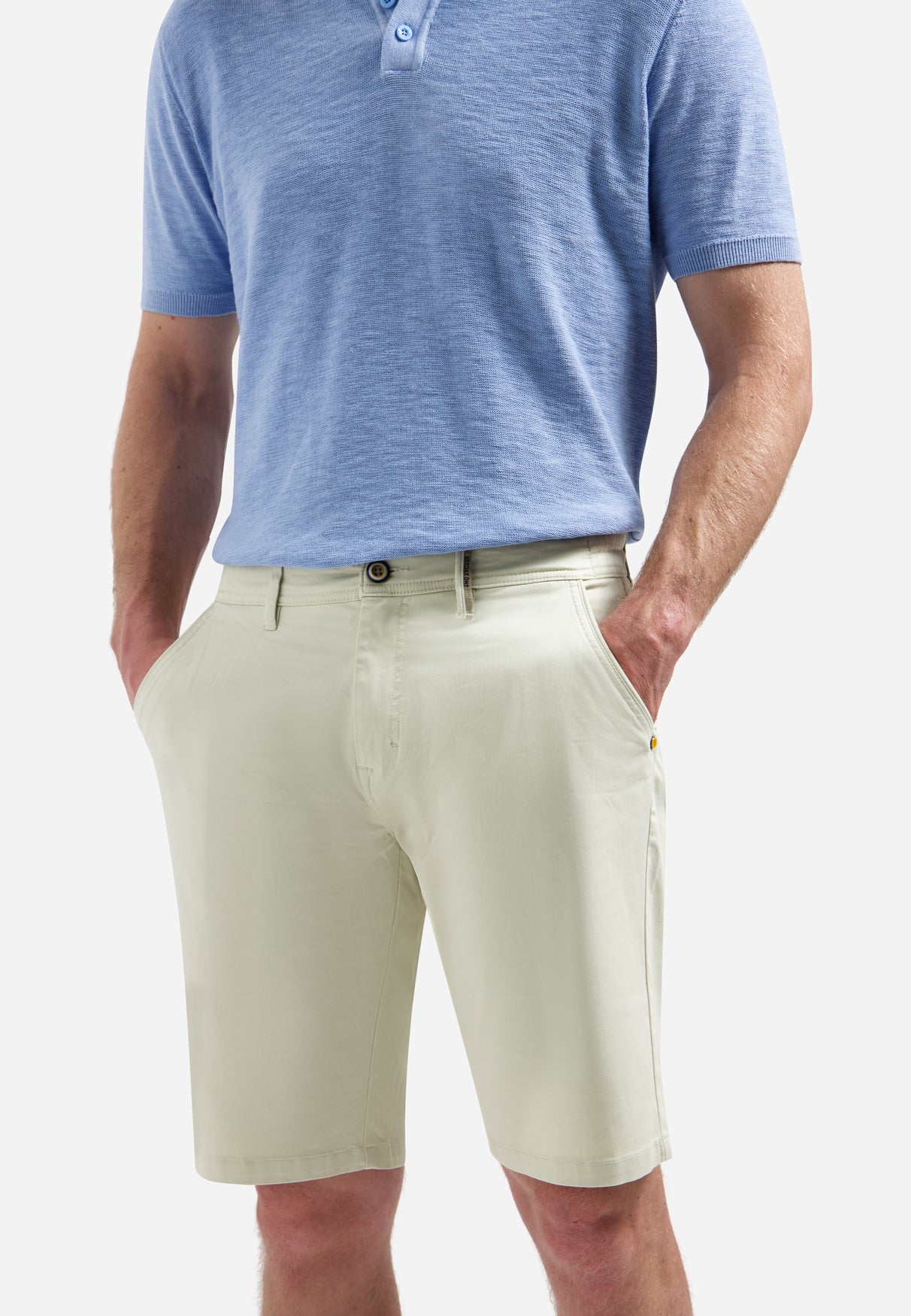 Stretch chino shorts | Stone