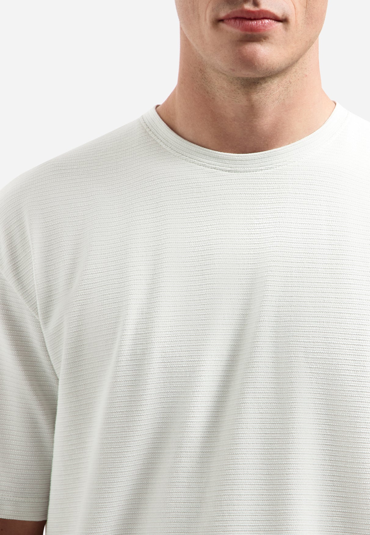Kurzärmeliges strukturiertes T-Shirt | Kit