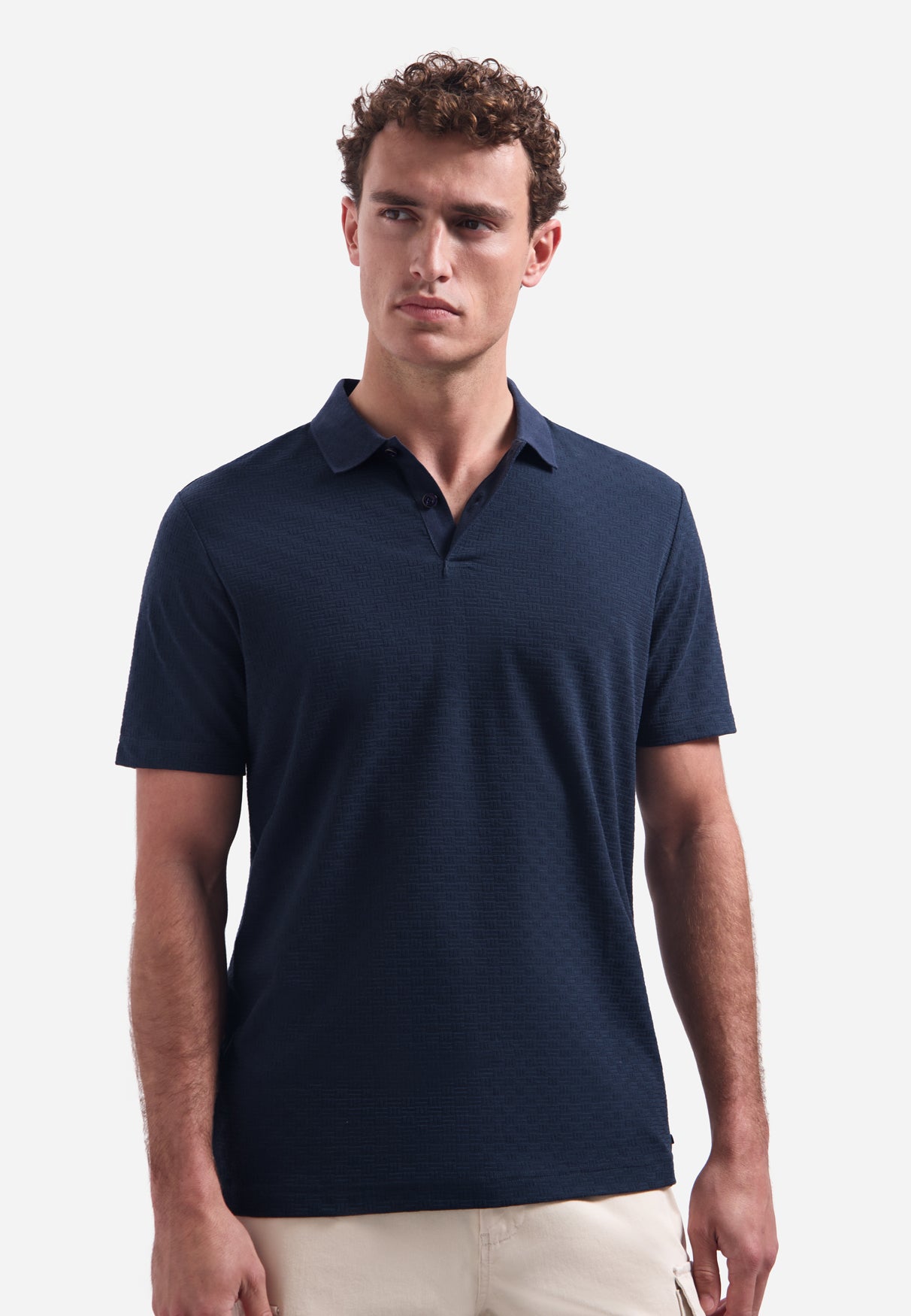 Polohemd mit V-Ausschnitt, kurzen Ärmeln und Struktur | Night