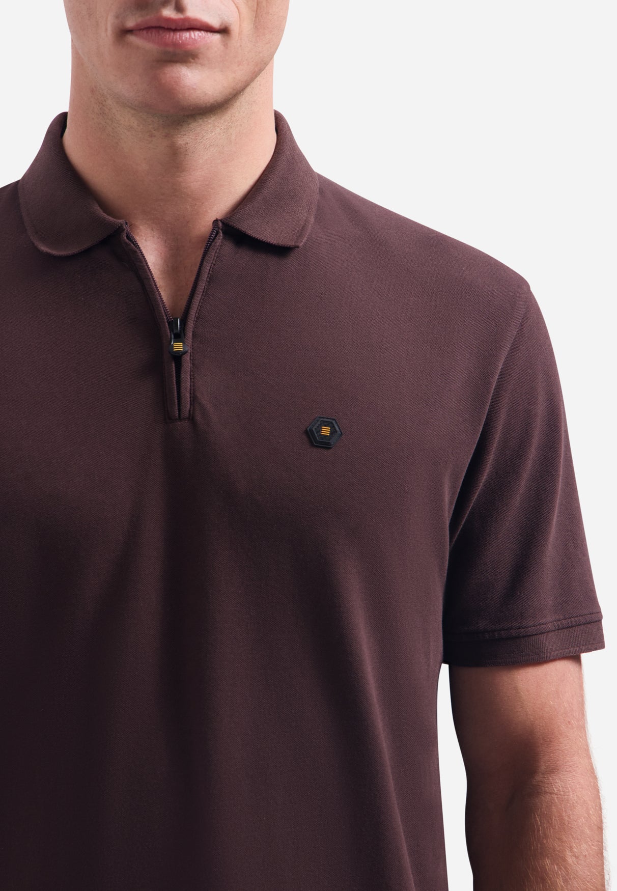 Polohemd mit halbem Reißverschluss und kurzen Ärmeln | Dark Brown
