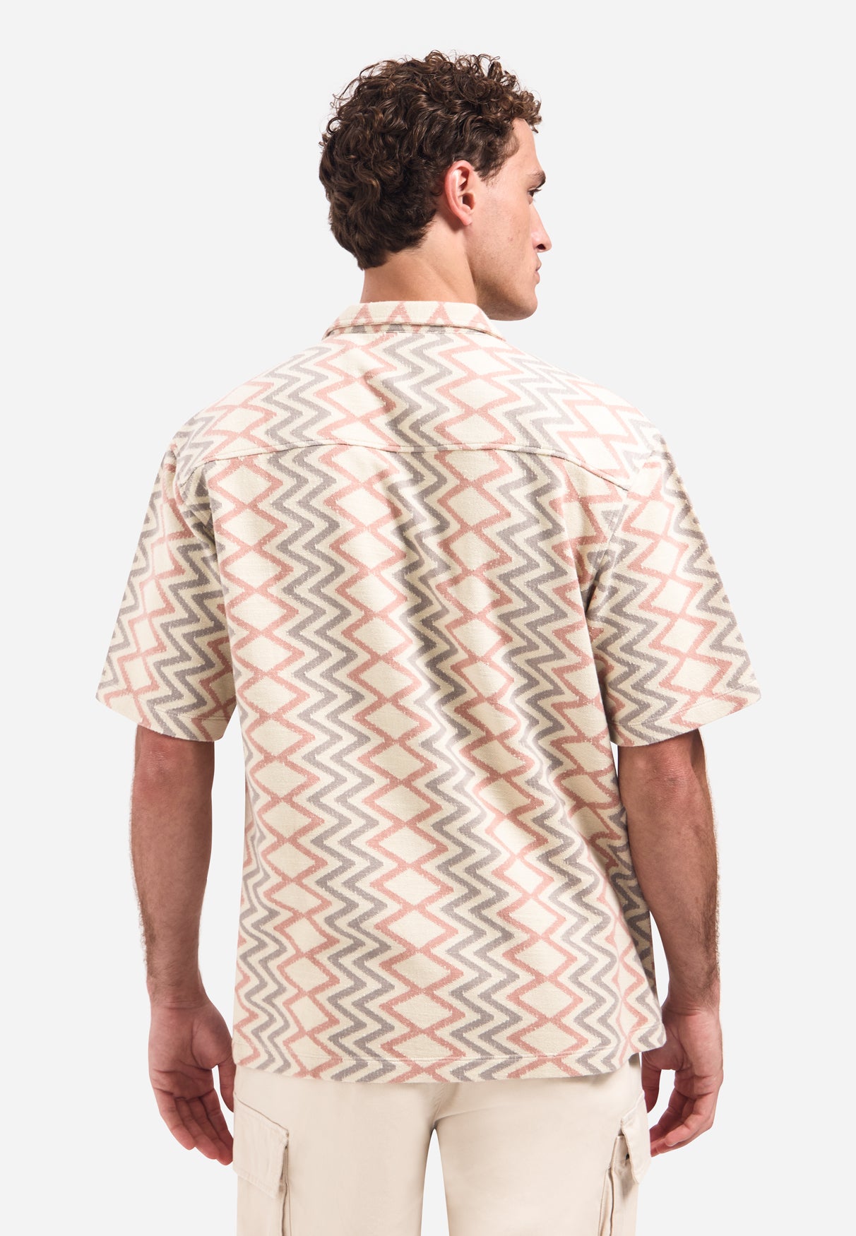 Short-sleeve shirt with zigzag print | Coral
