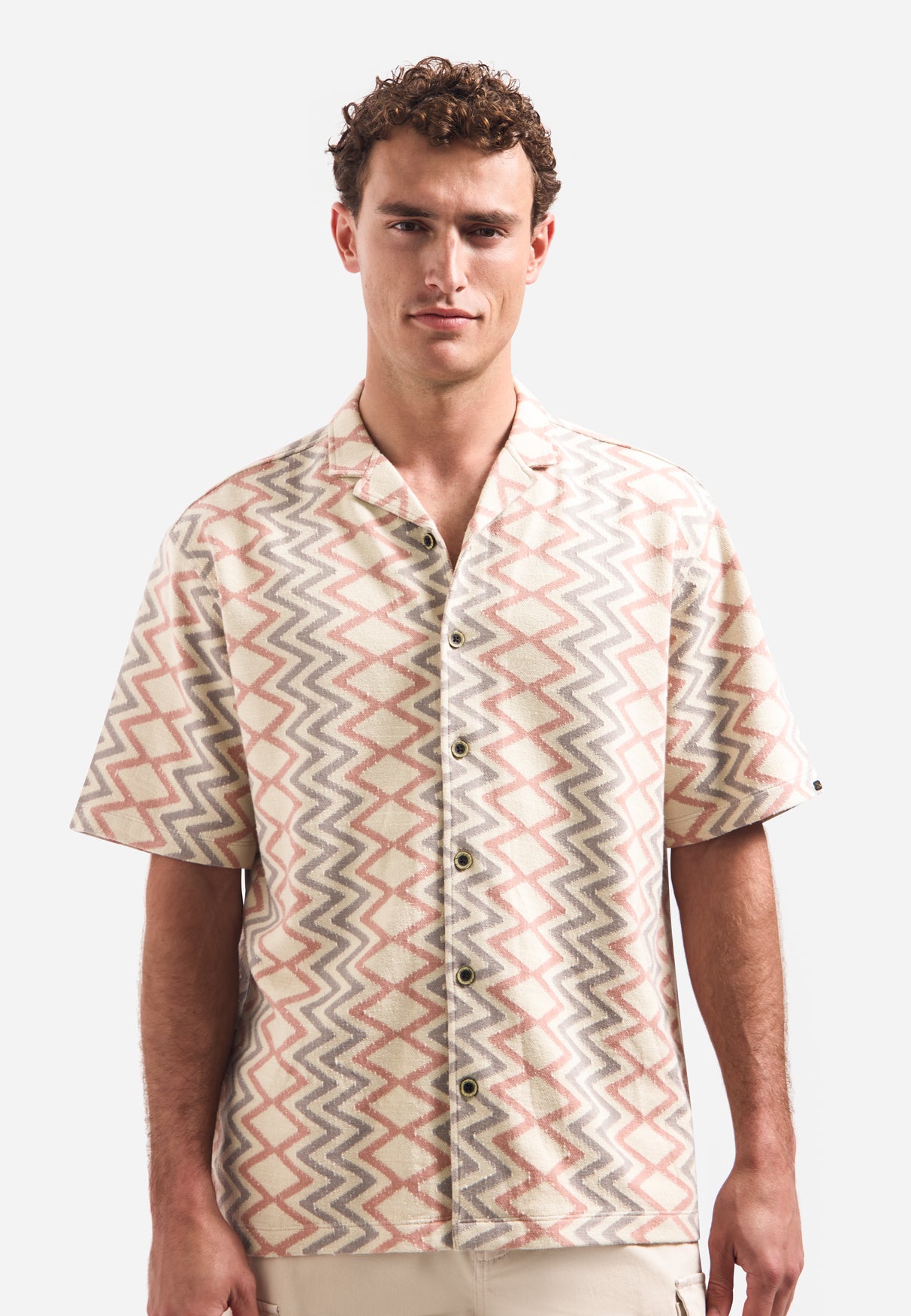 Short-sleeve shirt with zigzag print | Coral