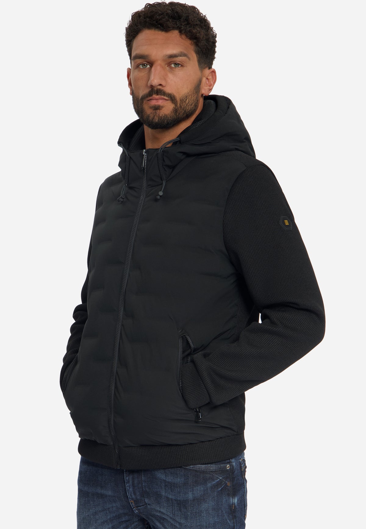 Strickjacke mit leichter Wattierung und Kapuze | Black