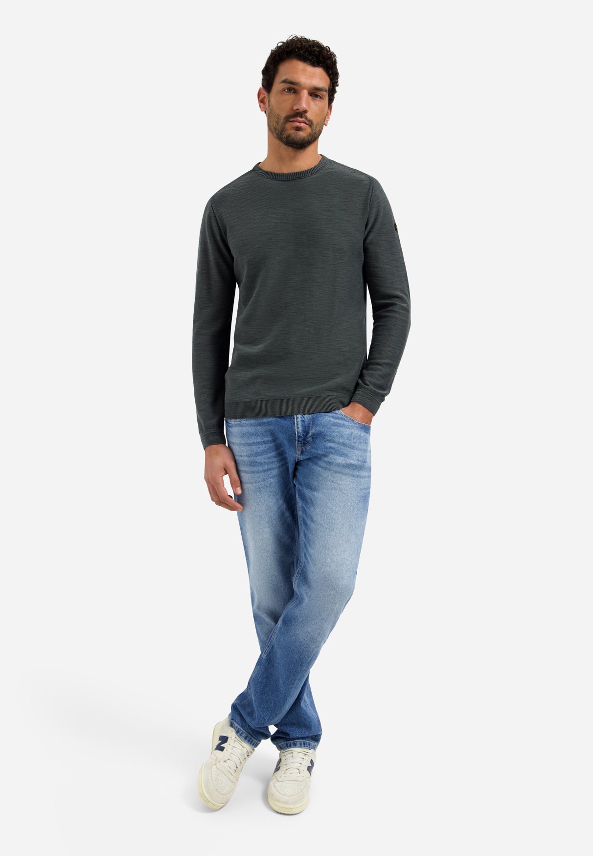 Zeitlose Basics Stonewashed Pullover | Dark Steel