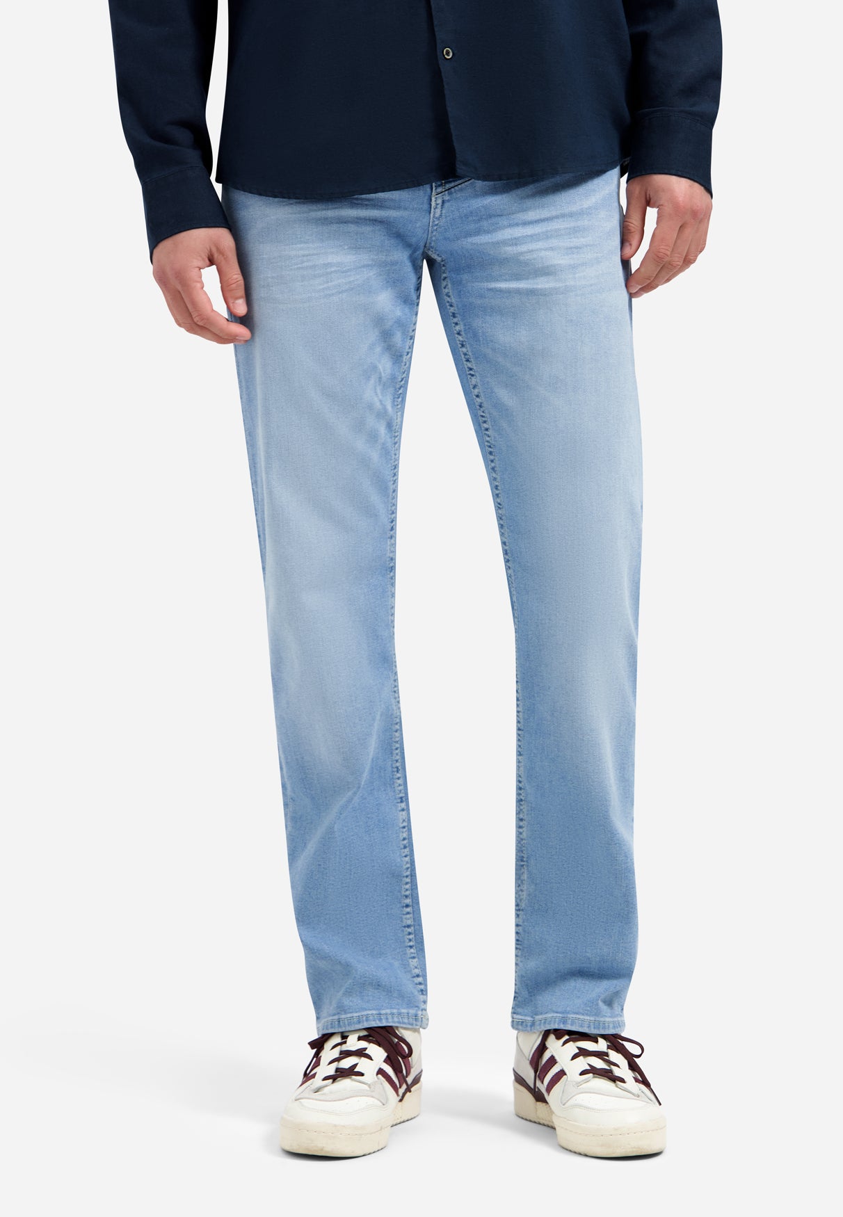 Relaxed-Fit-Jeans | Bleach Denim